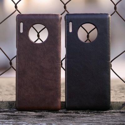 Huawei Mate 30 Pro - Leather Covered Hard Case