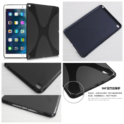 ^ iPad Mini 4 - Xtreme XTPU Soft Case }