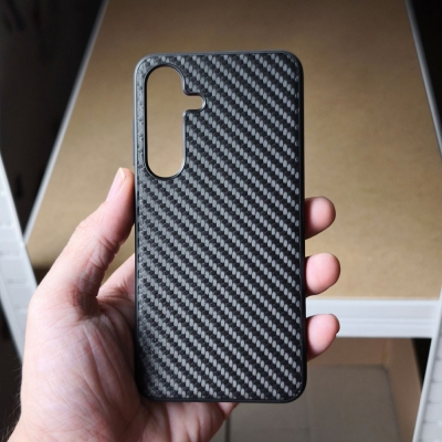 Samsung Galaxy S24 - AIORIA Carbon Fiber Hybrid Case