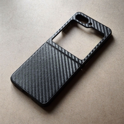Samsung Galaxy Z Flip 5 - AIORIA Carbon Fiber Hybrid Case