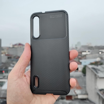 Xiaomi CC9e - Mi A3 - AUTOFOCUS Carbon Fiber Soft Case