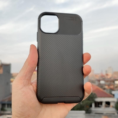 iPhone 11 - AUTOFOCUS Carbon Fiber Soft Case