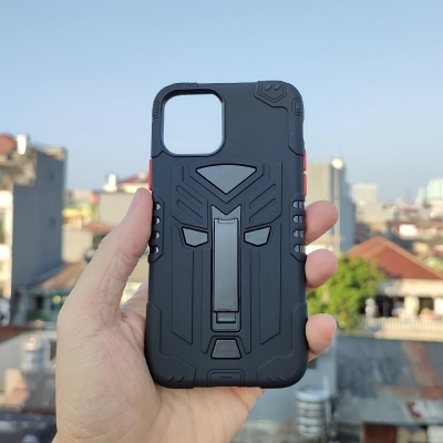 iPhone 11 Pro - Robot Defender Armor Hybrid Case