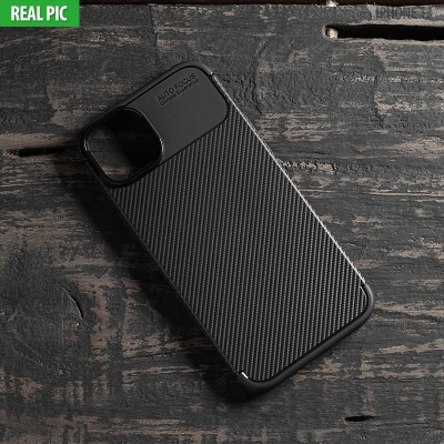 iPhone 14 Plus - AUTOFOCUS Carbon Fiber Soft Case