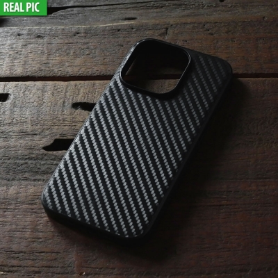 iPhone 15 Pro - AIORIA Carbon Fiber Hybrid Case