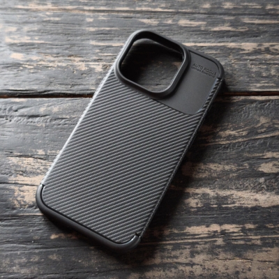 iPhone 16 Pro - AUTOFOCUS Carbon Fiber Soft Case