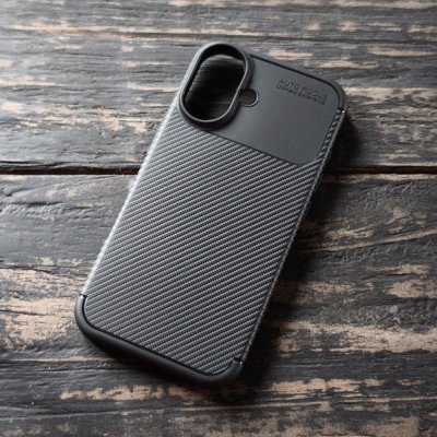 iPhone 16 - AUTOFOCUS Carbon Fiber Soft Case